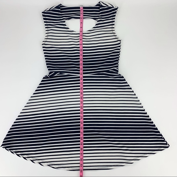 enough about me… Sleeveless Striped Jersey Fit & Flare Dress, Small - Picture 15 of 16